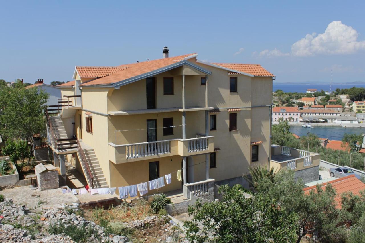 Apartments With A Parking Space Sali, Dugi Otok - 8152 Exterior foto