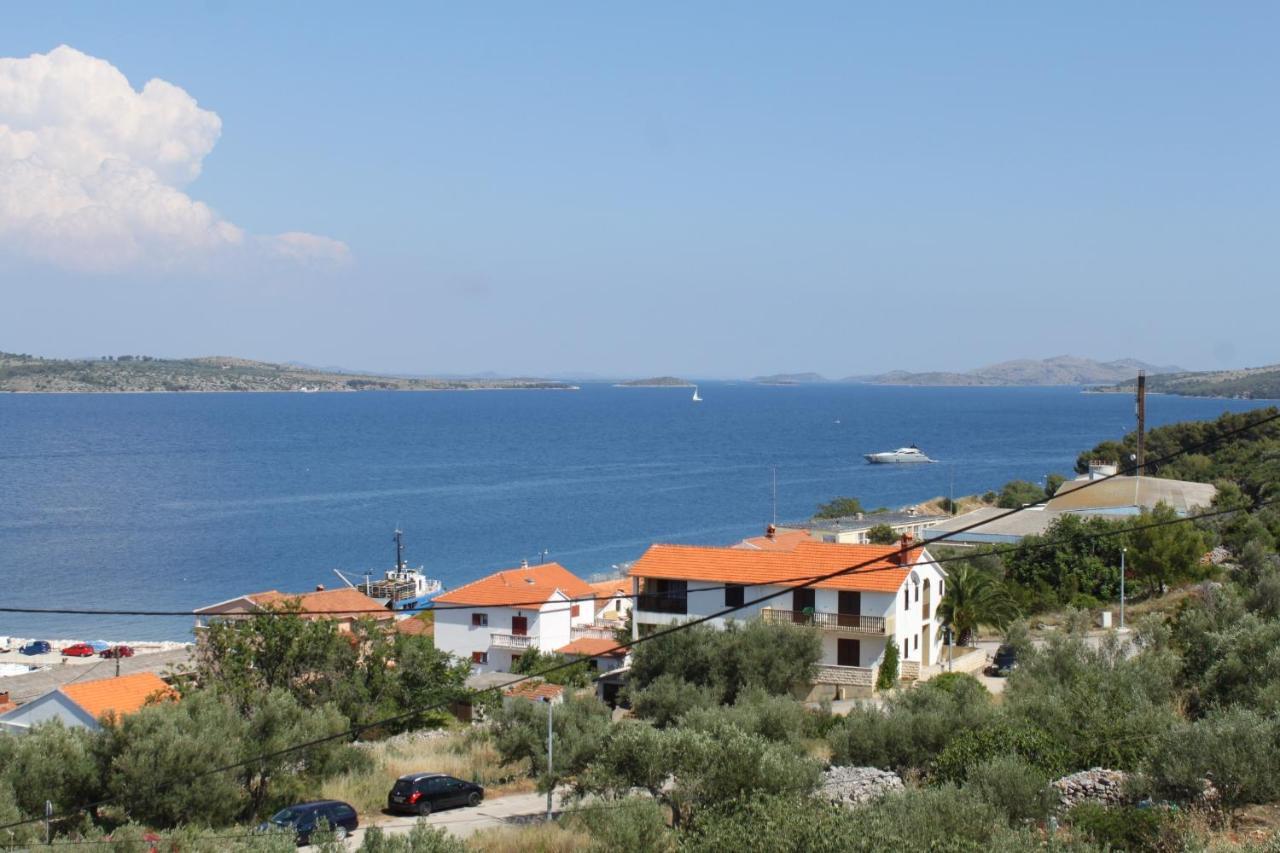 Apartments With A Parking Space Sali, Dugi Otok - 8152 Exterior foto